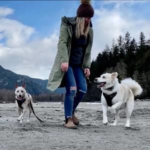 Meet your Posher, Claire